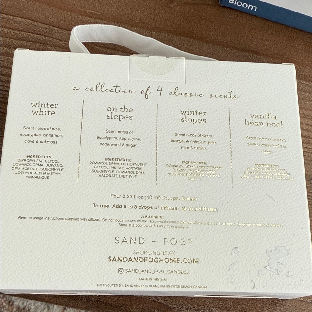 Airome Porcelain Essential Oil Diffuser - With 4 Pack of Sand and Fog Oils NWOT - Picture 3 of 8